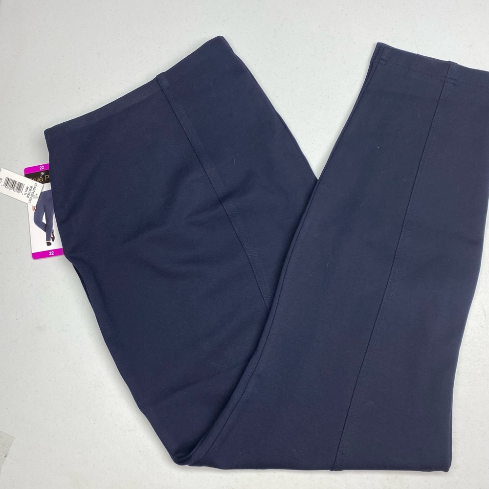 NWT Dhalia NAVY Slims,   22 DP2